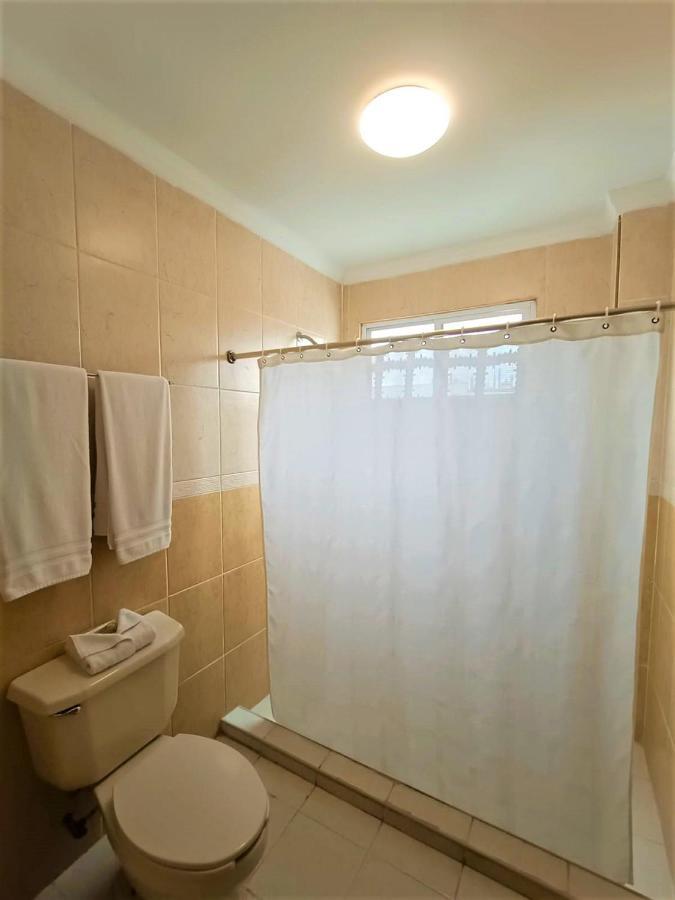 Hotel Santo Domingo Express Виляермоса Екстериор снимка