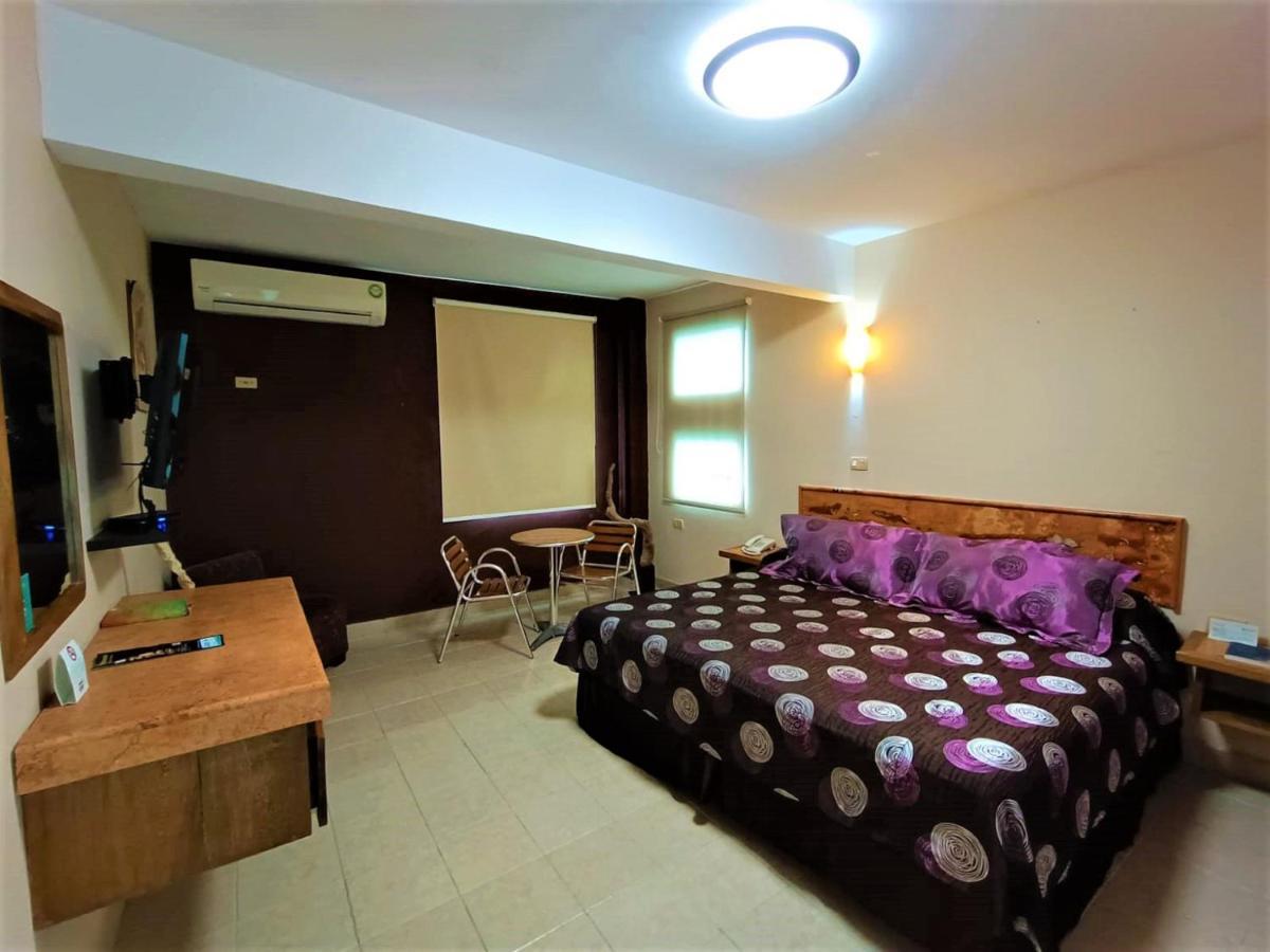 Hotel Santo Domingo Express Виляермоса Екстериор снимка