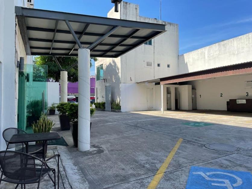 Hotel Santo Domingo Express Виляермоса Екстериор снимка