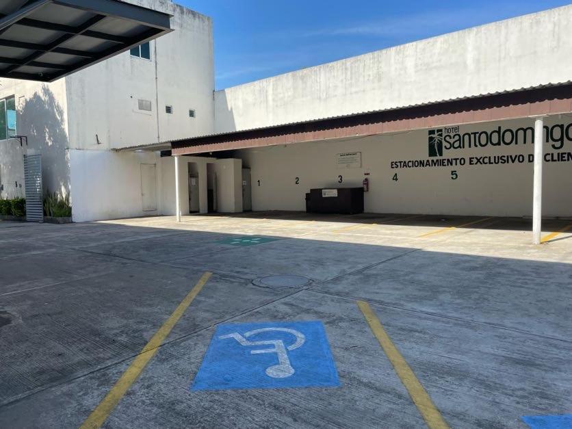 Hotel Santo Domingo Express Виляермоса Екстериор снимка