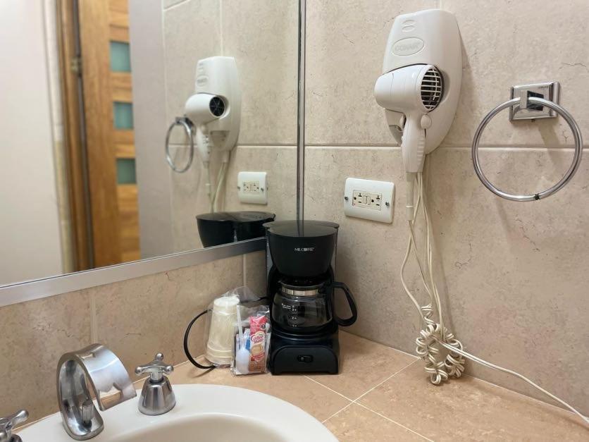 Hotel Santo Domingo Express Виляермоса Екстериор снимка